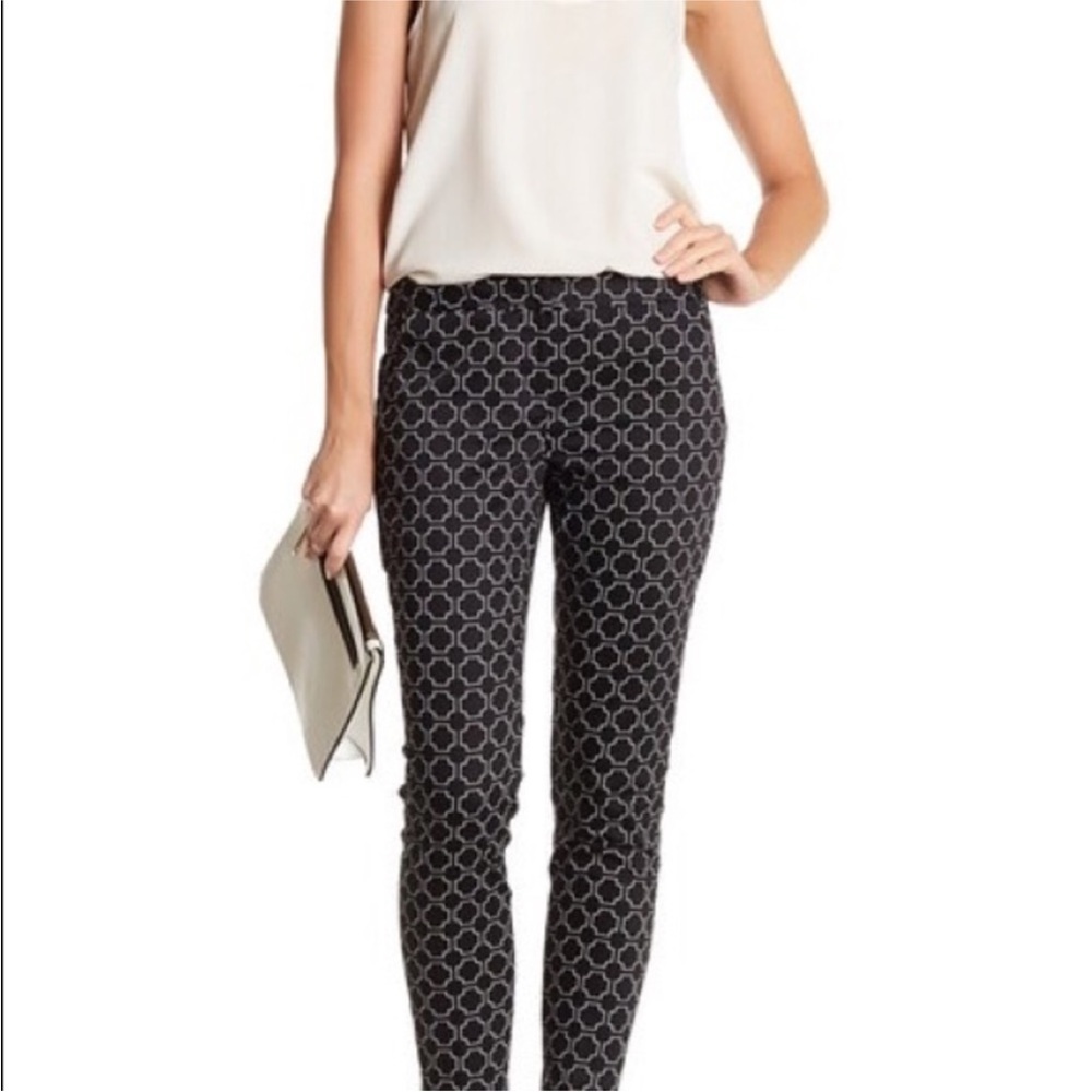 Amanda + Chelsea Monochrome Geometric Slim Fit Cropped Women’s Pants